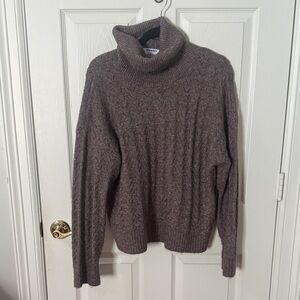 Old Navy Taupe Knit turtleneck Sweater super soft medium